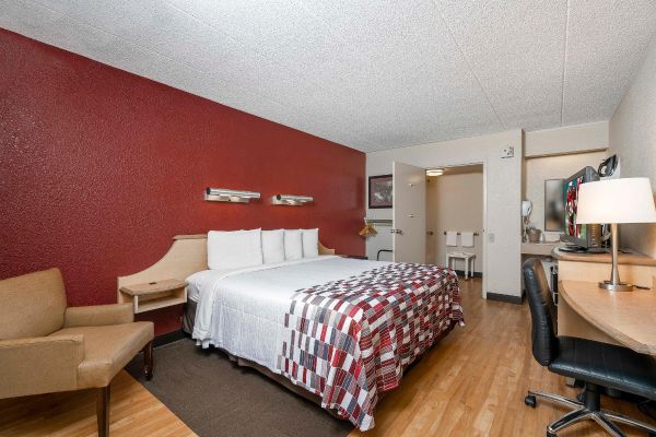 Hotel Red Roof Mystic-New London